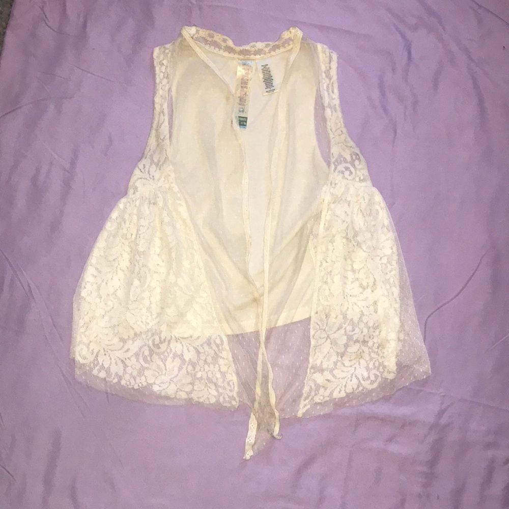 Lace vest